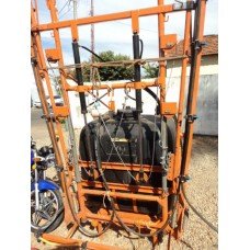 Pulverizador jacto 600 Lts